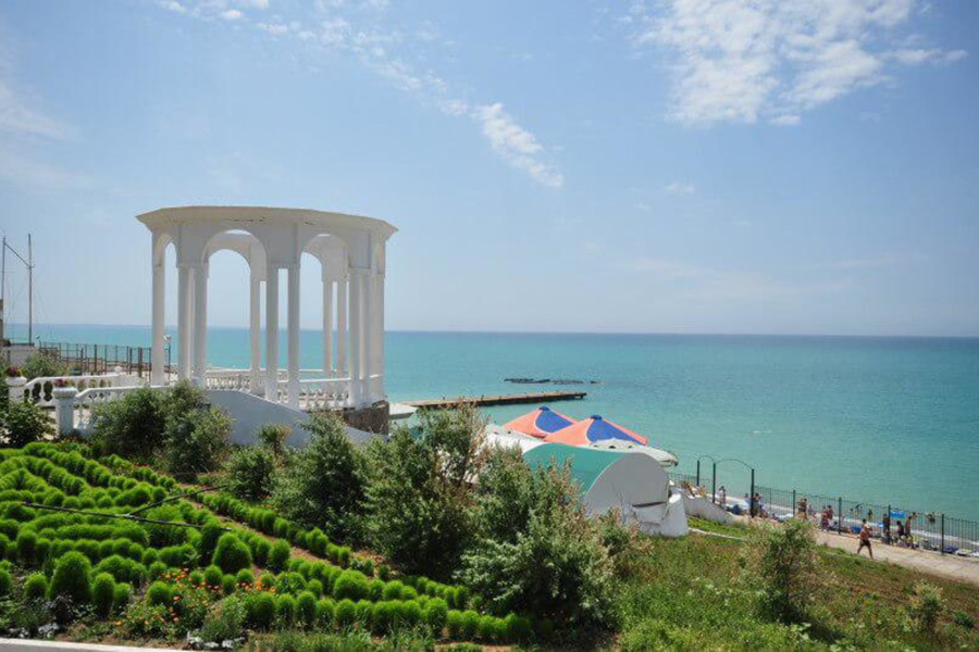 Отдых в Крыму в Николаевке у моря